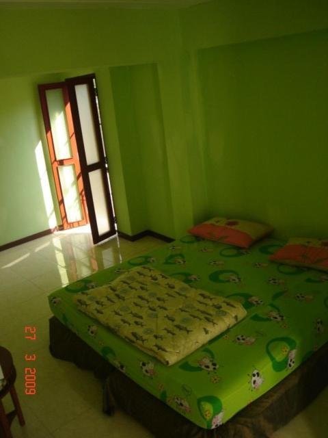 Kaset Guesthouse Bangkok Pokój zdjęcie